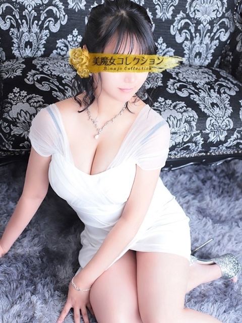 美魔女コレクション別府店 瑠々(るる)【ふんわりGカップ】